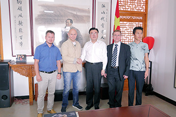 Встреча представителей музея и китайской ассоциации жесткого пера