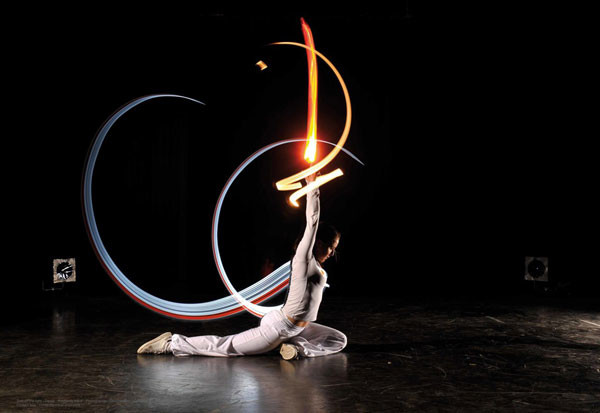 Calligraphy And Choreography Merge In These Magical Light Paintings