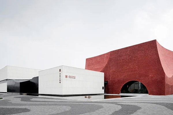 UAD使中国书法颜色抽象出来创建沭阳美术馆