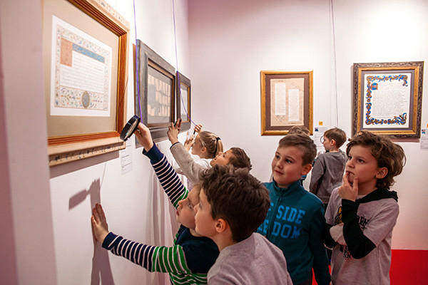 The World Calligraphy Museum gave a most interesting tour including a workshop for students of the Moscow school