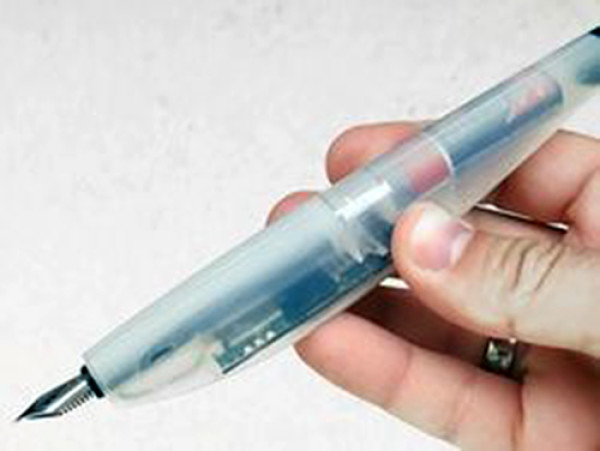 The scientists invented a pen for calligraphy