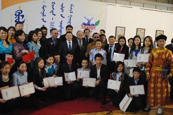В Монголии состоялся конкурс каллиграфии 
