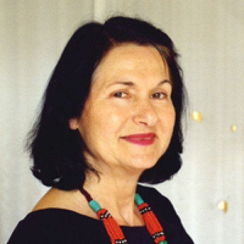 Karin  Bauer