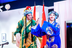 中国“吕剧团”在现代书法博物馆演出 中国“吕剧团”在现代书法博物馆演出