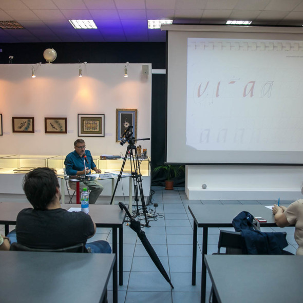 Presentation of the “Basic calligraphy” course for adults