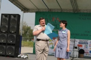 Presentation of the International Exhibition of Calligraphy at the “Wonder garden” children’s festival in Kolomenskoye park Presentation of the International Exhibition of Calligraphy at the “Wonder garden” children’s festival in Kolomenskoye park