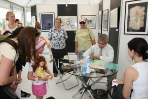 Presentation of the International Exhibition of Calligraphy at the “Wonder garden” children’s festival in Kolomenskoye park Presentation of the International Exhibition of Calligraphy at the “Wonder garden” children’s festival in Kolomenskoye park