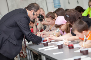 Calligraphy fest on the occasion of the International Children's Day Calligraphy fest on the occasion of the International Children's Day