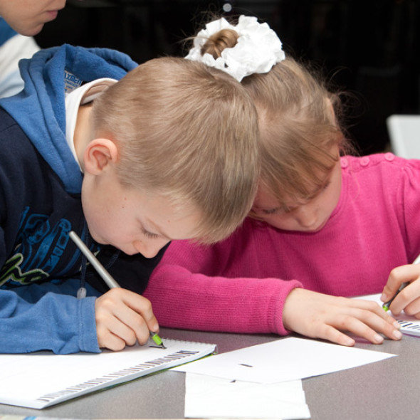 The first children’s class at the School of Calligraphy