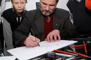 Первый большой проект в стенах музея — выставка «Тайны мировой каллиграфии» Первый большой проект в стенах музея — выставка «Тайны мировой каллиграфии»