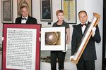 Современный музей каллиграфии представил Царь-Мезуза и эскиз подарка Президенту РФ Дмитрию Медведеву