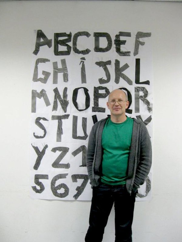 Выставка Юрия Гулитова «От шрифта к плакату»