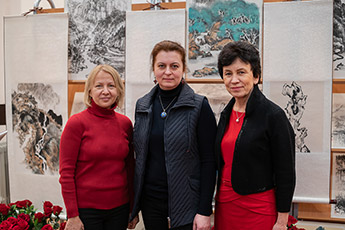 Museum representatives attend An Evening with Qi Baishi at Culture and Information Center of Russian-Chinese Friendship Society