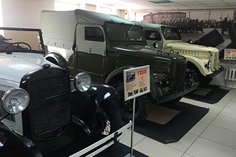 Expedition visited Boris Vlasov's private museum of Soviet Car Industry in Ivanovo