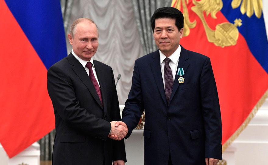 中国驻俄罗斯大使李辉先生将在索科利尼基公园种下一棵中俄友谊之树