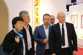 Delegation of the Embassy of China appraised the level of preparation for the Great Chinese Calligraphy and Painting exhibition