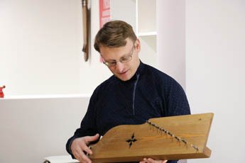 俄罗斯古斯里琴和中国古琴博物馆将在索科利尼基开馆