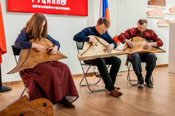 A concert was held at the Museum of Russian Gusli and Chinese Guqin