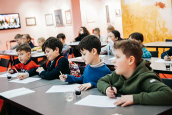 Students  of Moscow schools are very interested in visiting the World Calligraphy Museum 