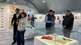 В Музее мировой каллиграфии прошла экскурсия для сотрудников Окского биосферного заповедника и Министерства природных ресурсов России