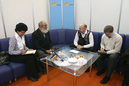 Встреча А. Шабурова с белорусским каллиграфом