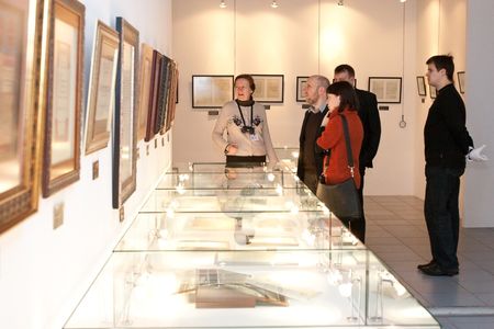 В Современном музее каллиграфии побывали гости из Великого Новгорода